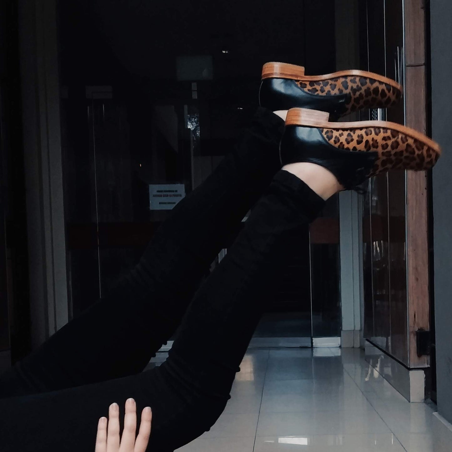 Derby Leopard Negro