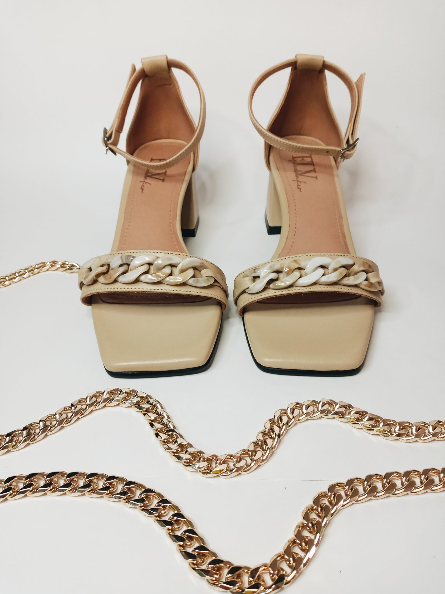 Sandalia Candace Beige